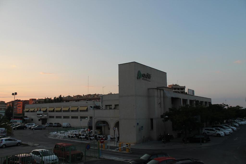 Hostal Restaurante Estacion Hotel Jaen Exterior photo